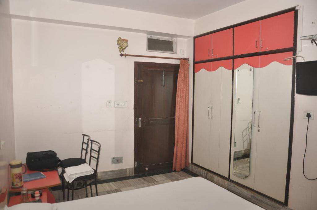 Aapnni Hotel Dzsaipur Szoba fotó